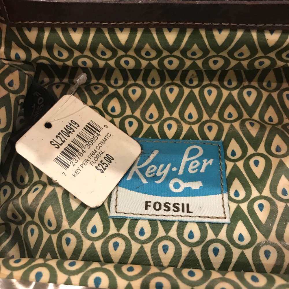 Fossil make up bag