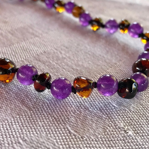 Genuine Baltic Amber Teething Necklace w/Amerhyst - Picture 2 of 2