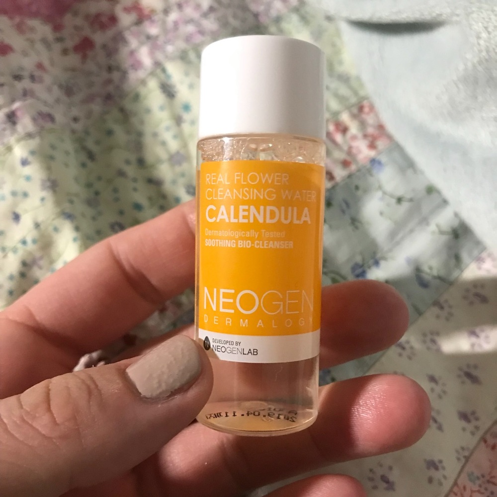 Real Flowers Cleansing Water By Neogen Dermatology