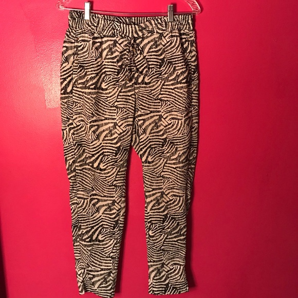H&M Pants - BOGO H&M safari zebra trendy pants size 8