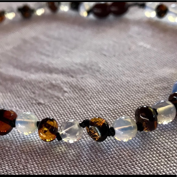 Genuine Baltic Amber Necklace w/Opal Teething - Picture 2 of 2