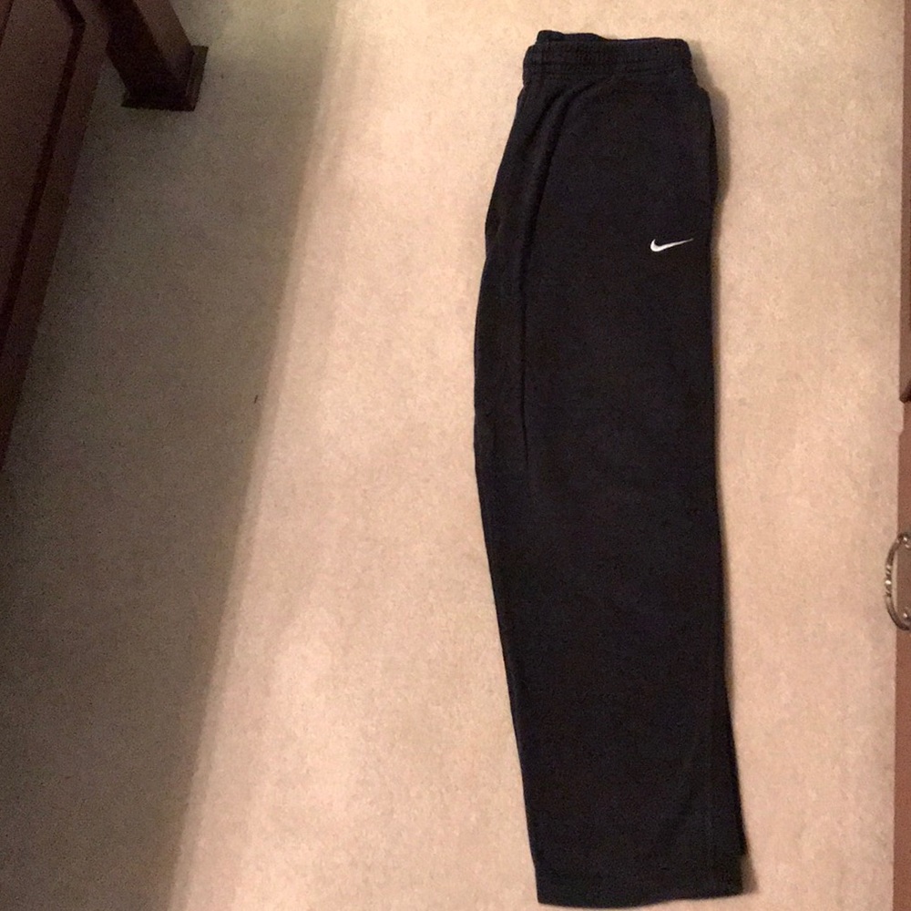 Men’s Nike Sweatpants (Black)