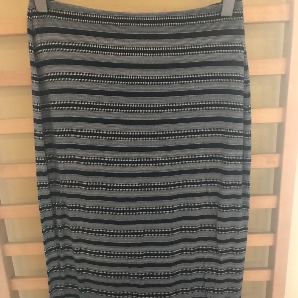 Knit maxi skirt size 6