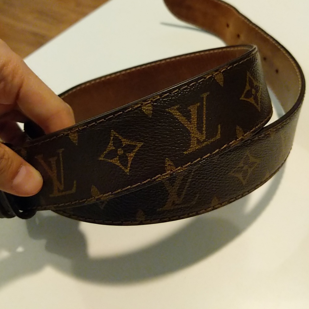Authentic Louis Vuitton belt