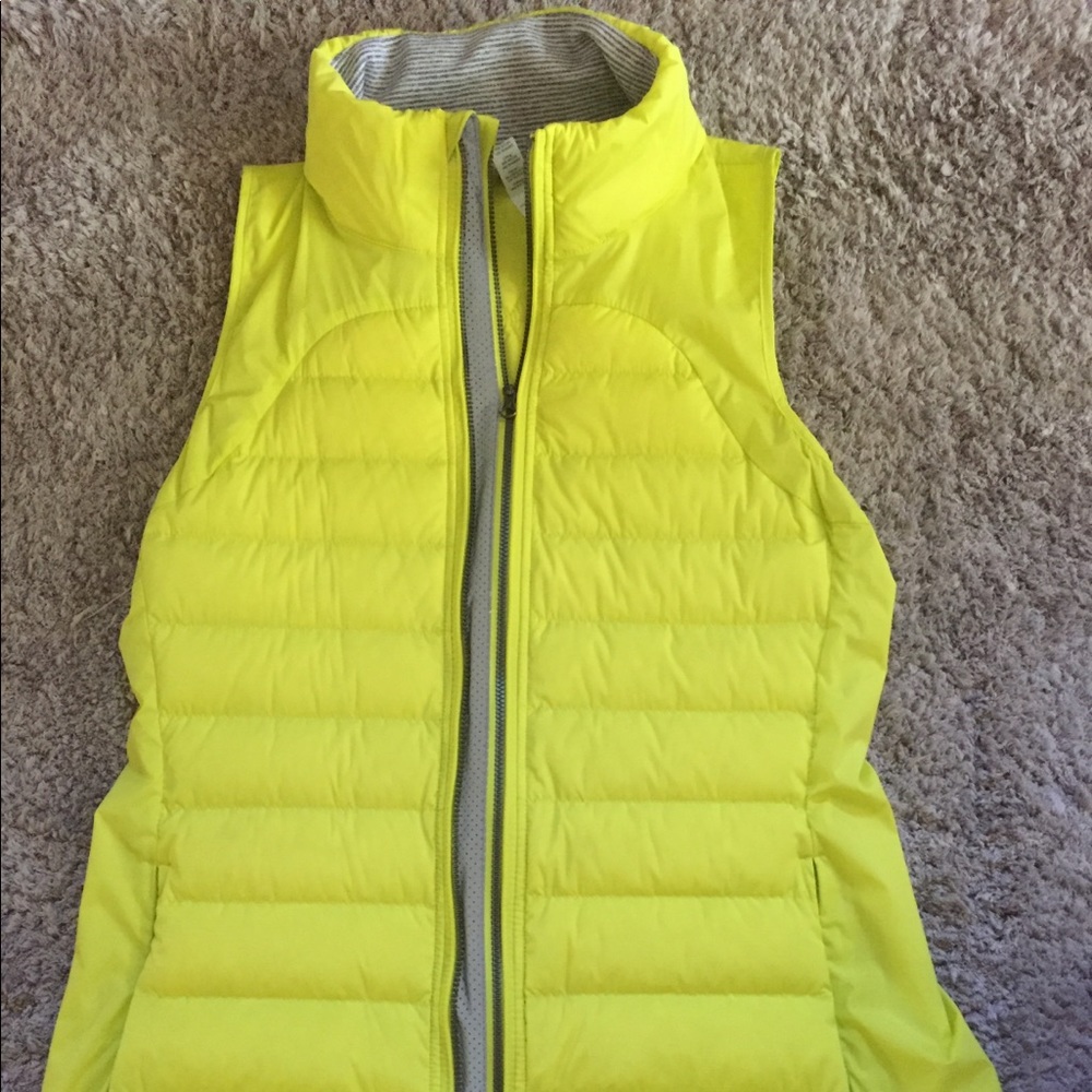 Lululemon puffer vest