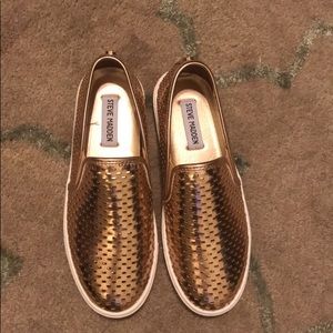 Brand New Steve Madden Elouise Sneakers