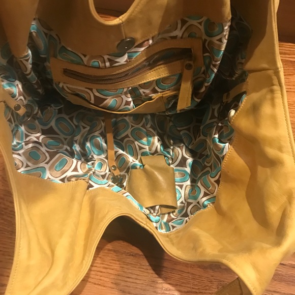 Bolu Yellow Leather Bag - Picture 3 of 5