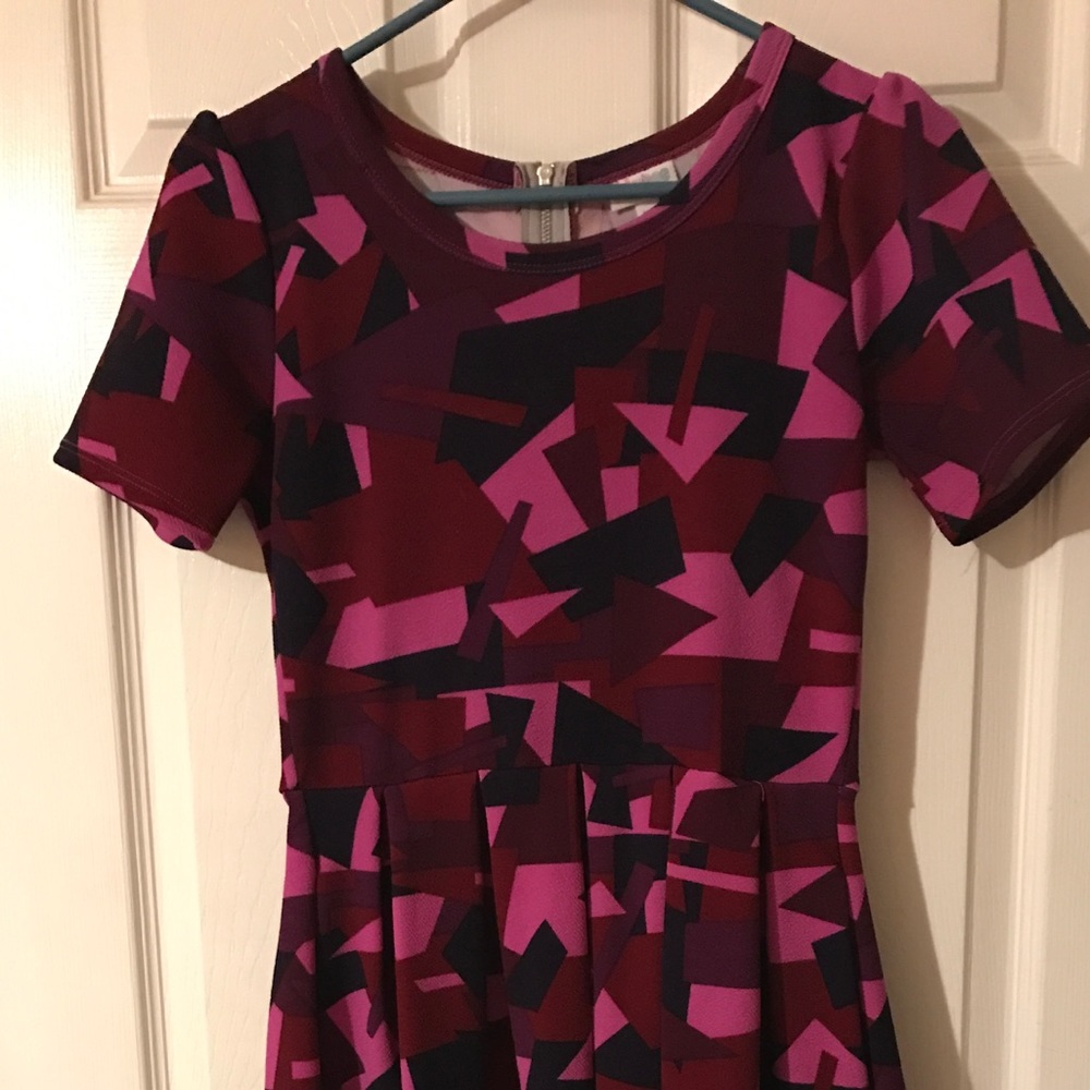 LuLaRoe Amelia