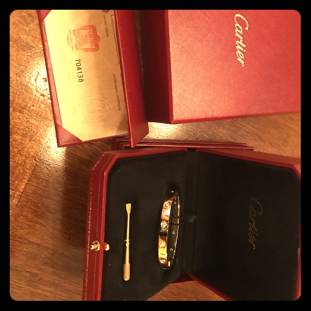 Love yellow Cartier bracelet