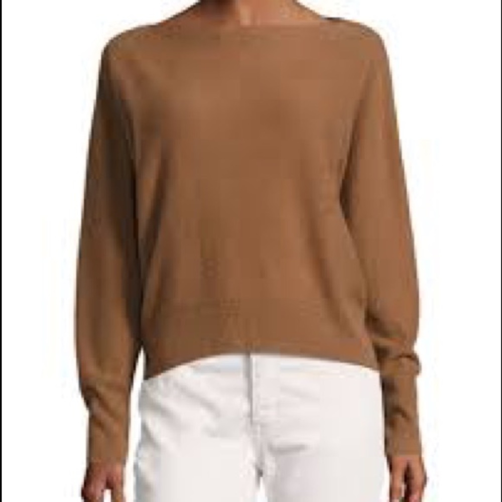 Vince boat neck cashmere  pullover gold