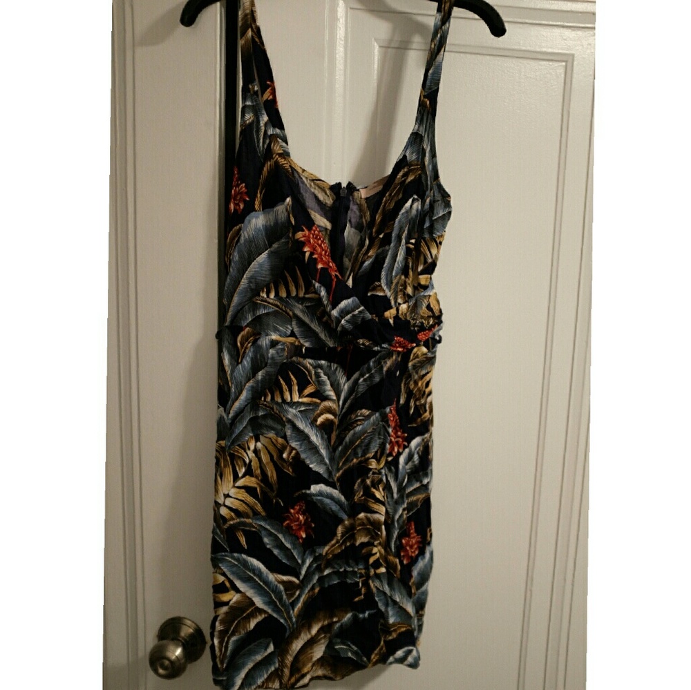 Low cut tropical dress