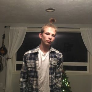 Grey white and blue heavy flannel Size small