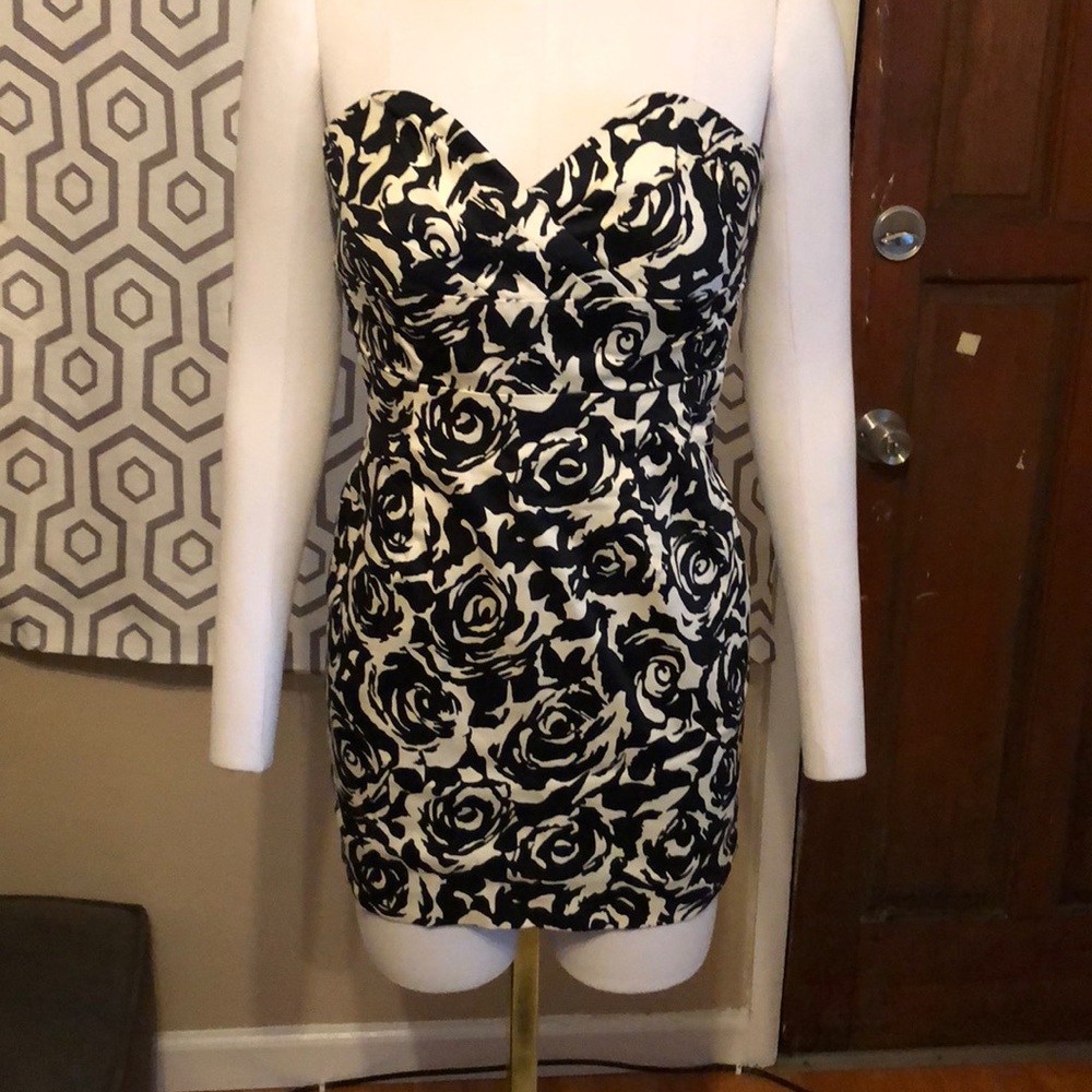 Black and white tube top floral skirt