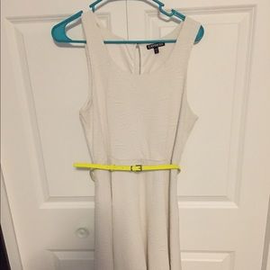 Express white patterned dress w/ Neon Belt