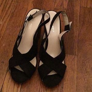 Nine West chunky heel black shoes