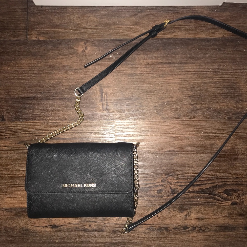BEAUTIFUL Michael Kors Crossbody