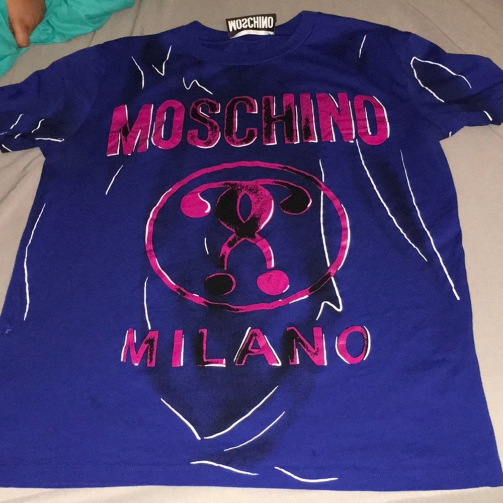 Moschino couture tee shirt