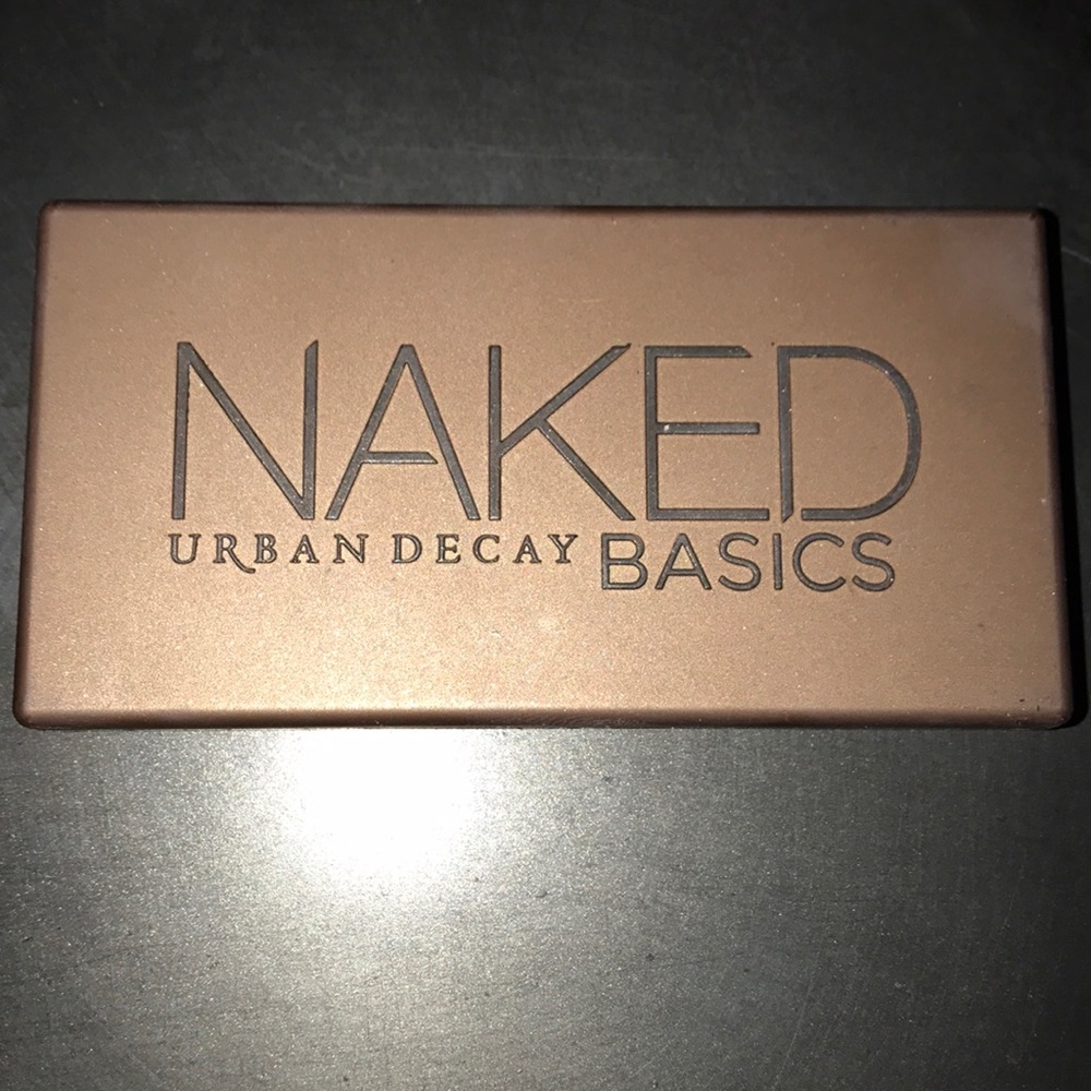 Mini Naked Basics eyeshadows