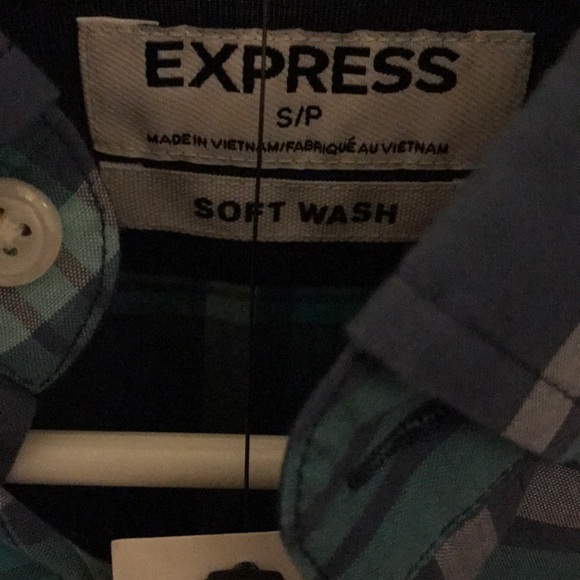 NWT Express S/P gorgeous bottom shirt - Picture 3 of 6