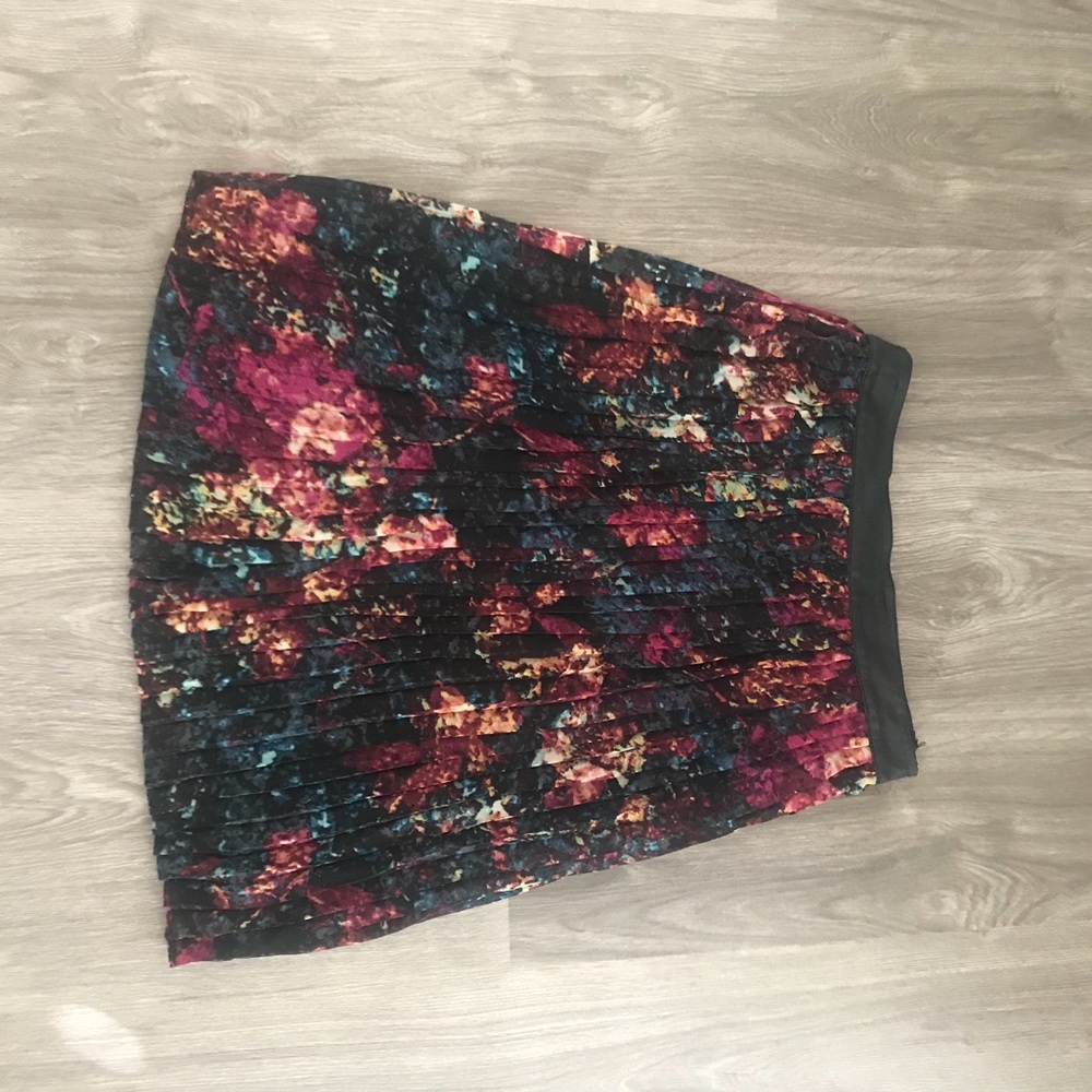 Mossimo skirt