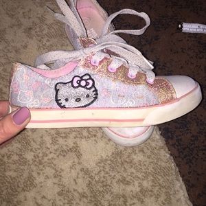 Hello kitty shoes