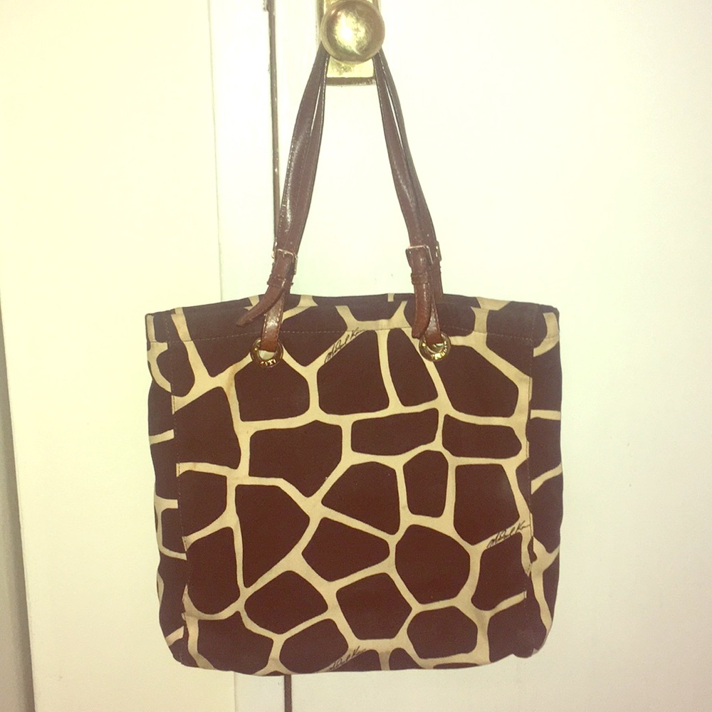 Michael Kors giraffe print tote