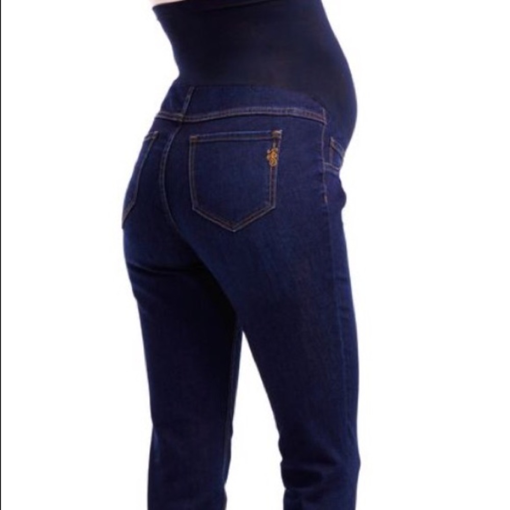 Jessica Simpson maternity pants!❤️