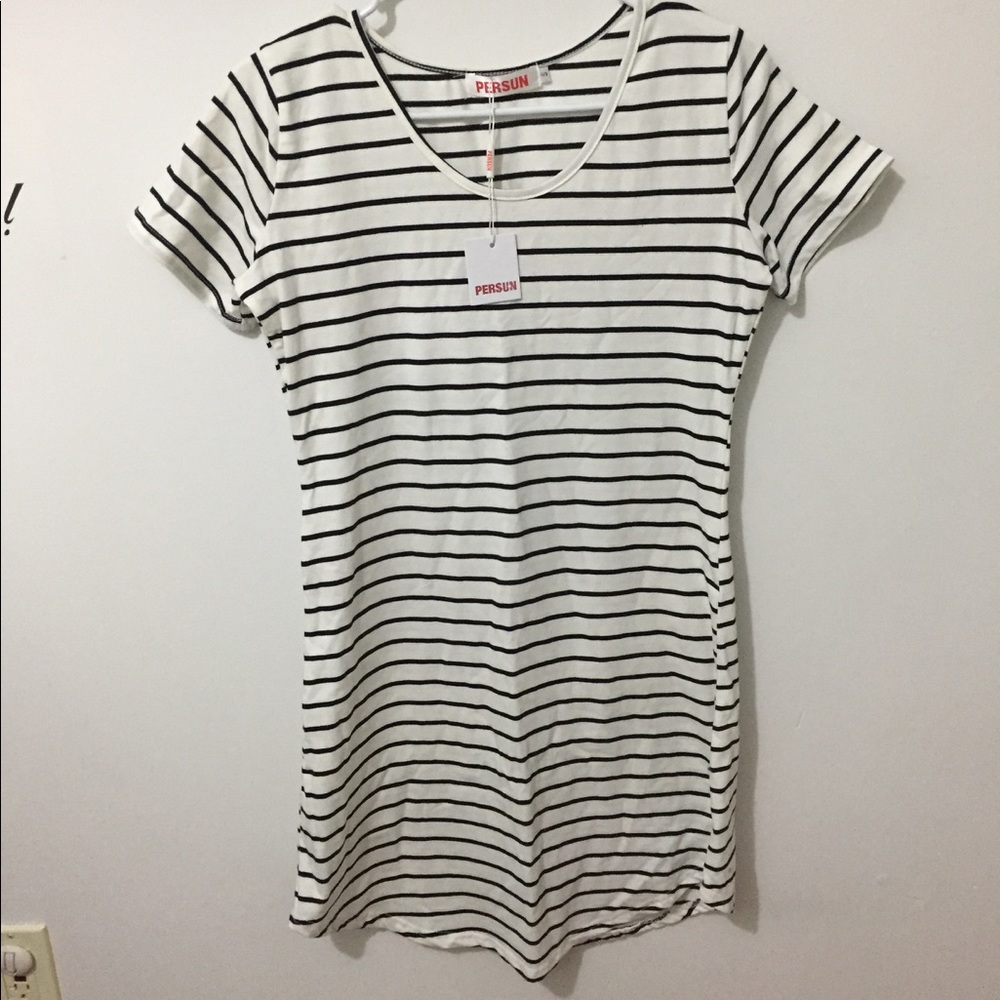 NWT T shirt dress - Picture 5 of 6