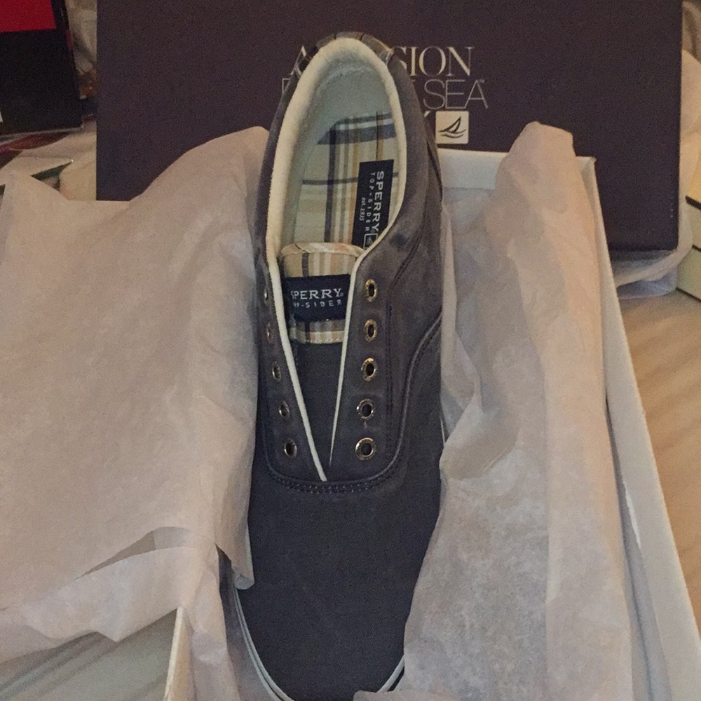NEW Sperry Top Sider Men’s sz 13