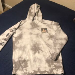 Quicksilver tie dye sweatshirt