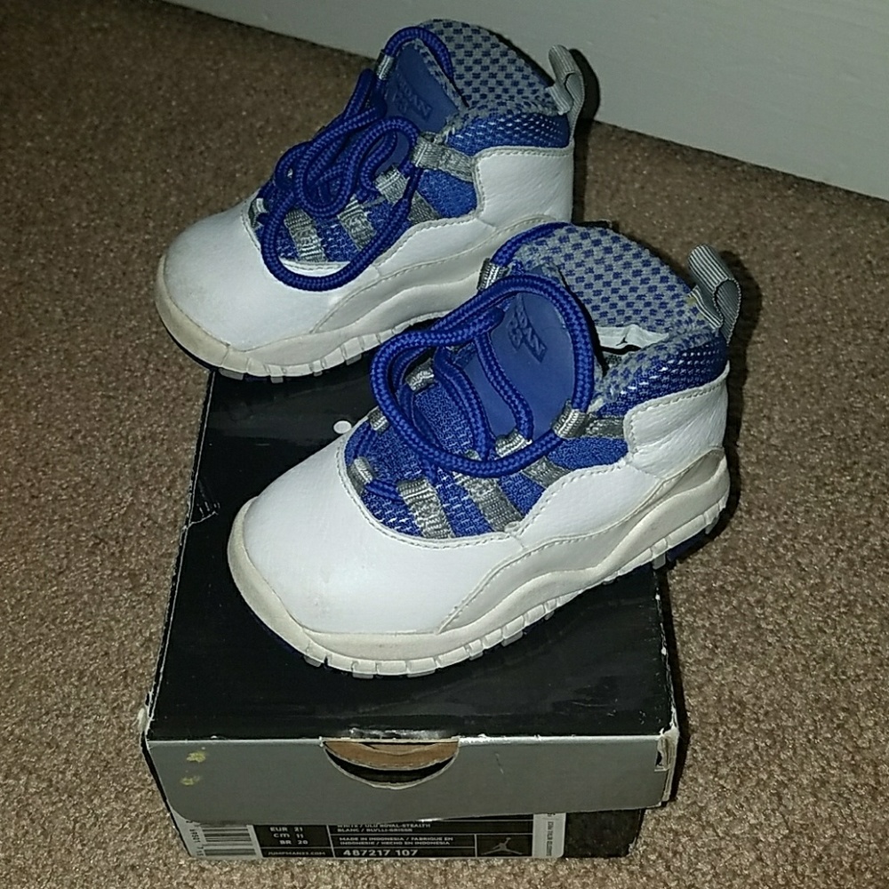 Jordan Retro 10s - Picture 2 of 4