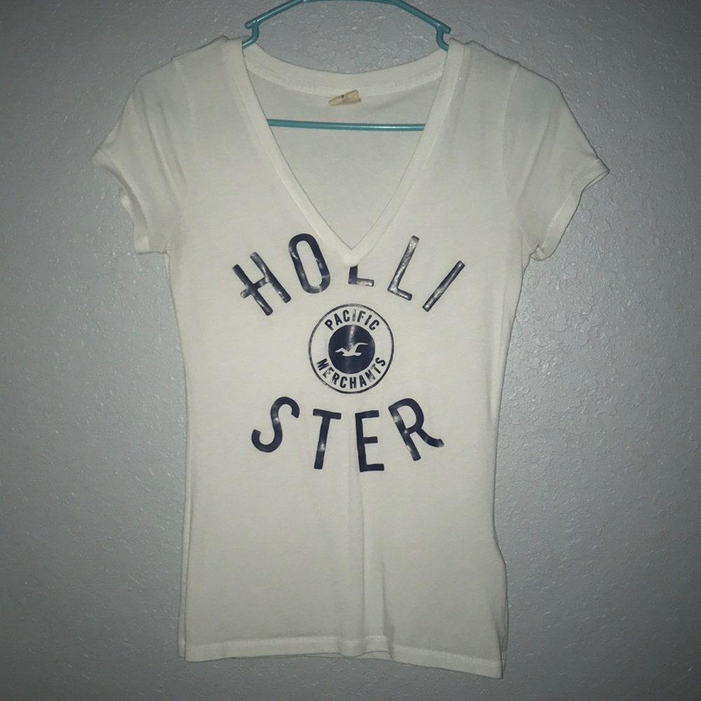 Hollister shirt