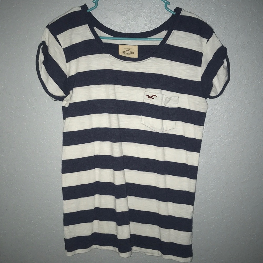 Hollister shirt