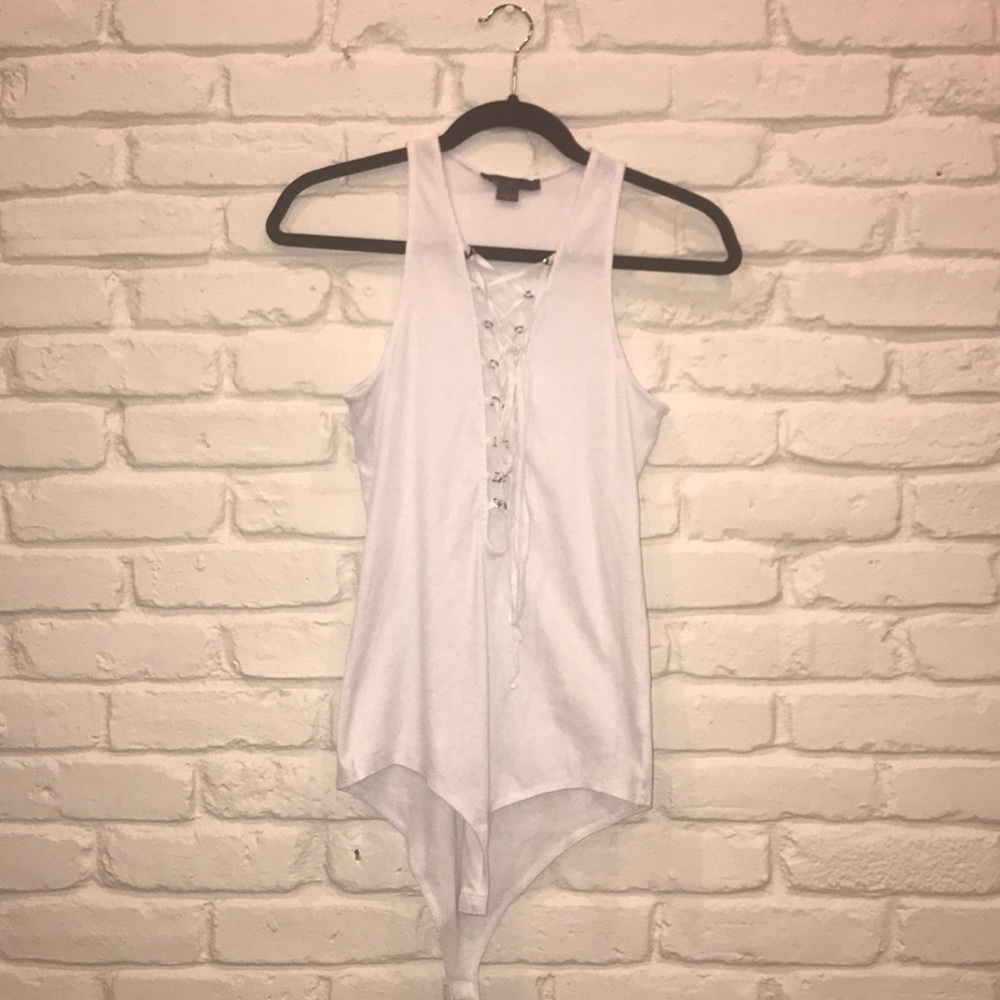 White tie up body suit