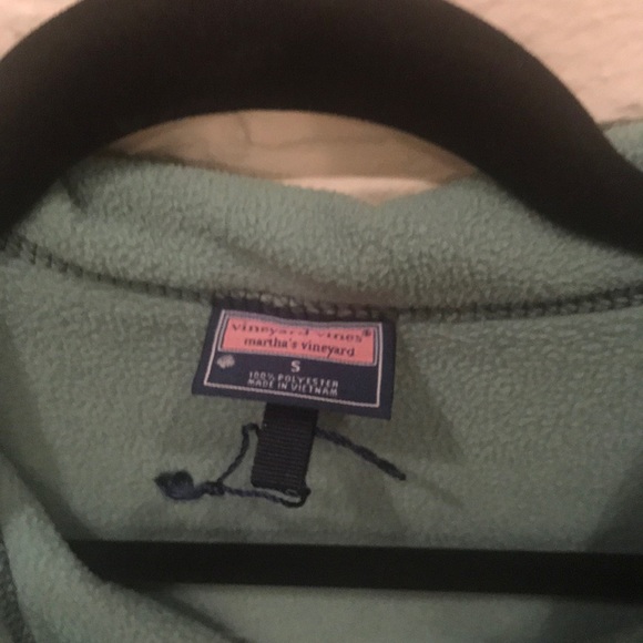 Vineyard vines vest - Picture 2 of 3