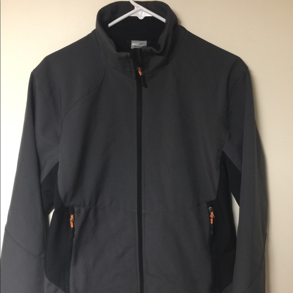 Men's champion - Picture 1 of 6