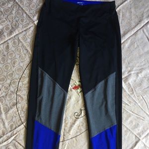 Marika color block leggings!