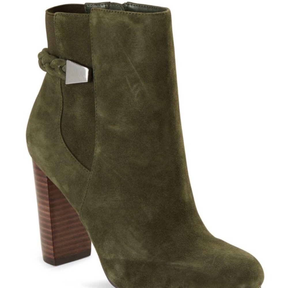 ✨NWT✨Saks Fifth Ave Suede Ankle Green Boots SZ 8