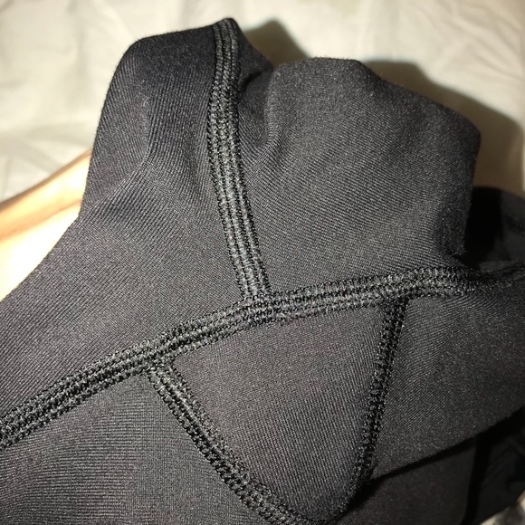 Lululemon high times tights size 6 - Picture 2 of 3