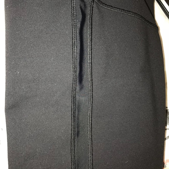 Lululemon high times tights size 6 - Picture 3 of 3
