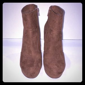 EUC Suede Platform Booties