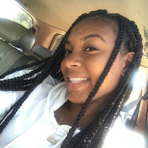 Meet your Posher, Anaya