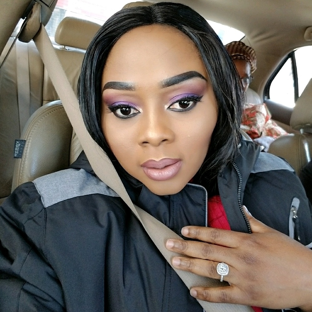 Meet your Posher, Mojisola