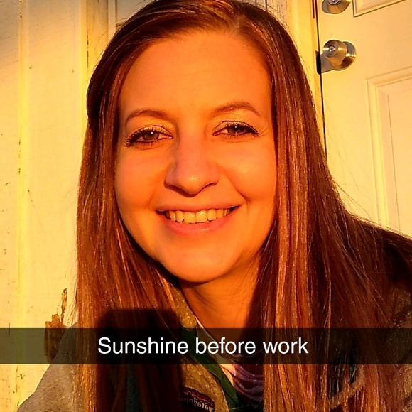 Meet your Posher, Sarah - Picture 1 of 1