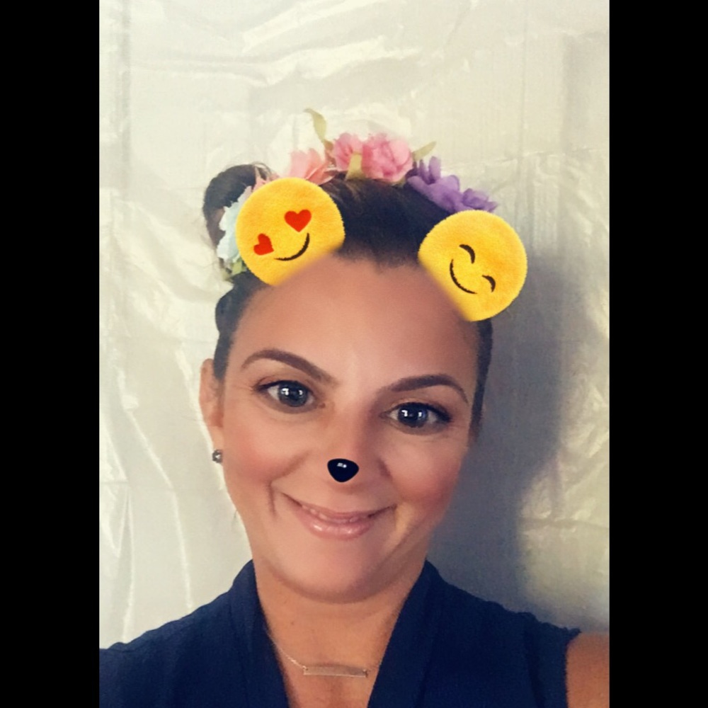 Meet your Posher, Teresa