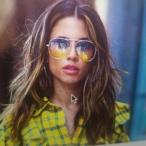 Meet your Posher, Abir