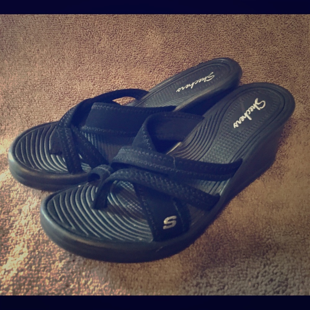 Skechers sandals