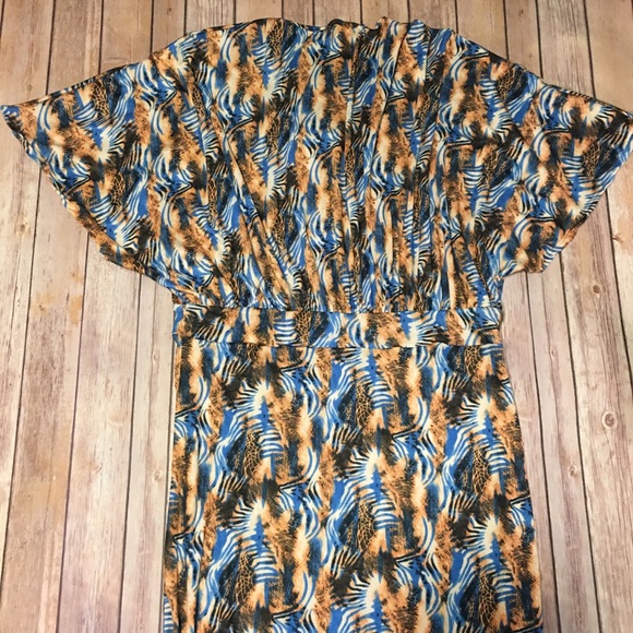 NWT Printed Blouson Dress - Picture 4 of 7