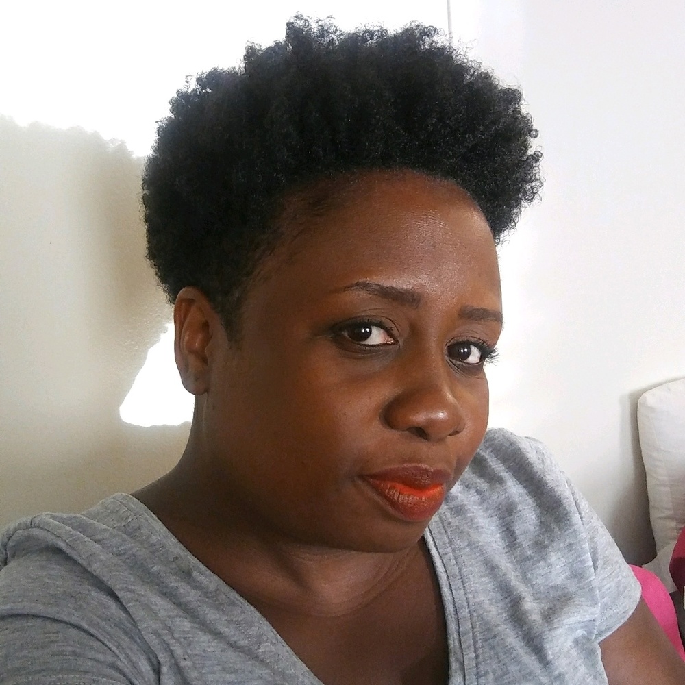 Meet your Posher, Nina