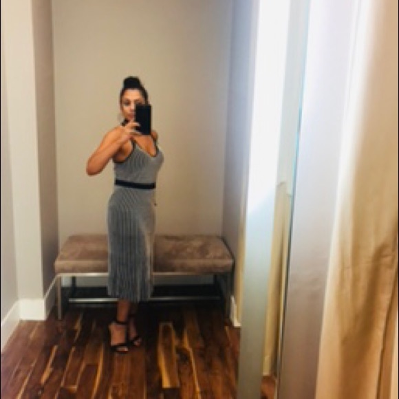 BcbgMaxazria 2 piece set - Picture 3 of 4